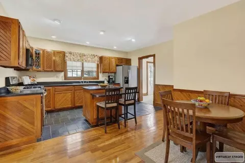 Kitchen - 152 E South St, Jackson, OH 45640 photo 2 of 5