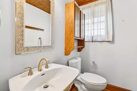 Bath - 152 E South St, Jackson, OH 45640 photo 3 of 3