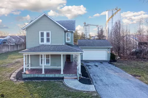 593 Mulberry St, Blacklick, OH 43004
