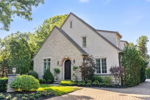 3507 River Avon Cir, Columbus, OH 43221
