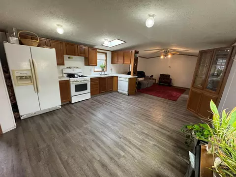 127 Sarah Ln, Reynoldsburg, OH 43068