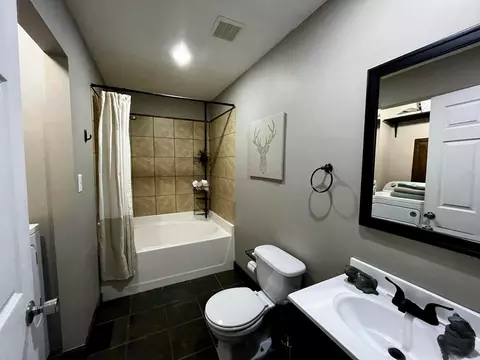 Bath - 1454 Erwin Rd, Jackson, OH 45640 photo 1 of 4