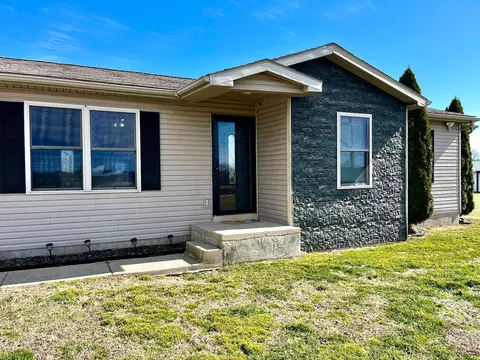 1454 Erwin Rd, Jackson, OH 45640