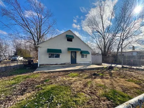 3271 Dover Rd, Columbus, OH 43204