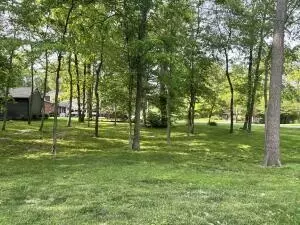 1730 W Choctaw Dr, London, OH 43140