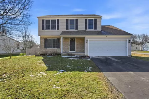 52 Gala Ave, Pataskala, OH 43062
