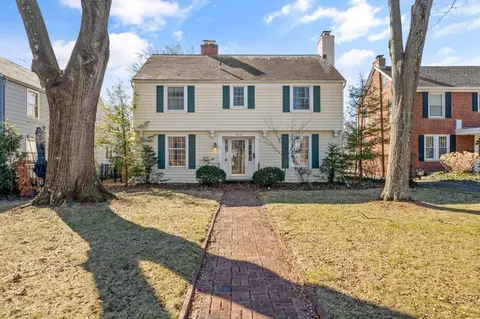 2731 E Broad St, Columbus, OH 43209 photo 3