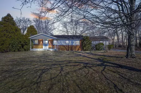 1196 Somerlot Hoffman Rd W, Marion, OH 43302