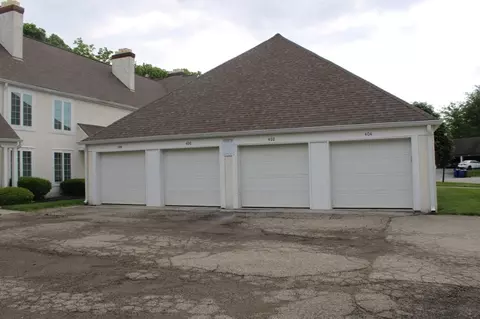 Exterior - 390-404 Edinburgh Rd, Dublin, OH 43017 photo 6 of 13