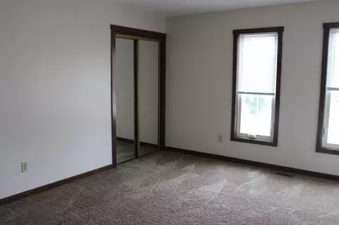 Bedroom - 390-404 Edinburgh Rd, Dublin, OH 43017 photo 6 of 9