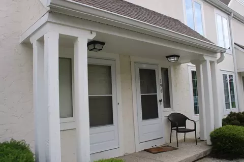 Exterior - 390-404 Edinburgh Rd, Dublin, OH 43017 photo 10 of 13