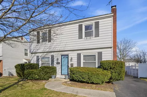 328 S Sylvan Ave, Columbus, OH 43204