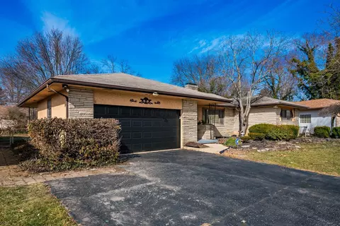 1423 Cottingham Ct E, Columbus, OH 43209