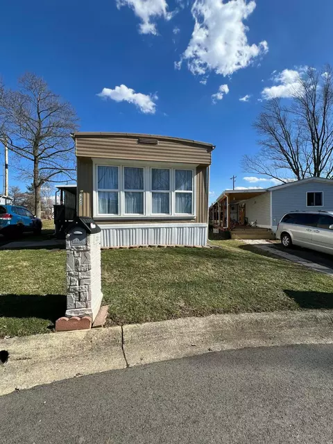 226 Norman Ln, Reynoldsburg, OH 43068
