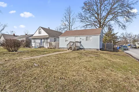 964 E Weber Rd, Columbus, OH 43211