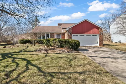 3721 Holly St, Grove City, OH 43123