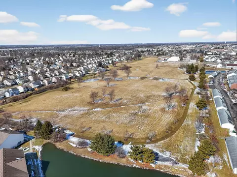 View/Area - 5488 Cypress Chase, Columbus, OH 43228 photo 11 of 11