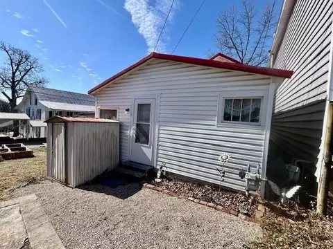 Exterior - 32 2nd St, Lancaster, OH 43130 photo 3 of 5