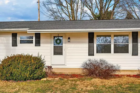 200 Meadow Dr, Circleville, OH 43113 photo 28