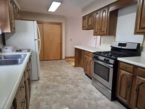Kitchen - 107 E North St, Hebron, OH 43025 photo 2 of 2