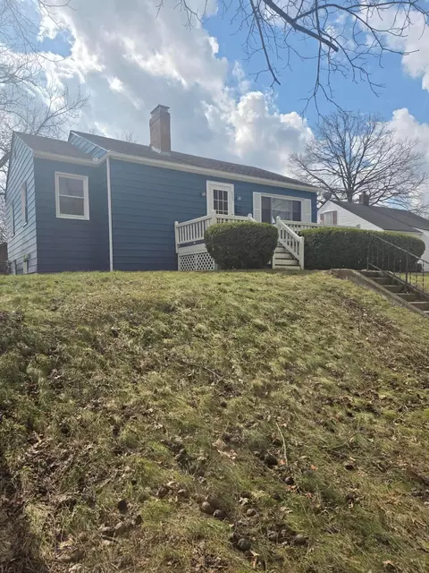 625 W 8th St, Marysville, OH 43040