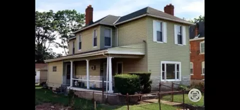 915 Old Leonard Ave, Columbus, OH 43203