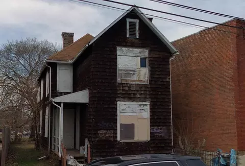 1007 Summit St, Columbus, OH 43201