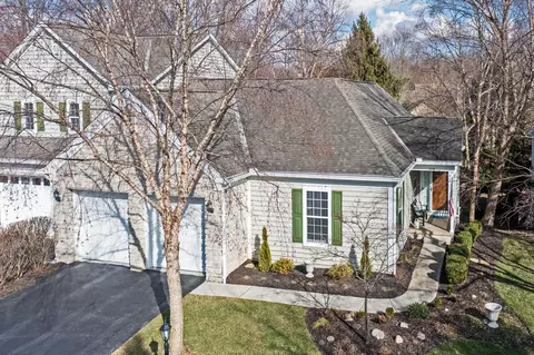 448 Crossings Dr, Westerville, OH 43082