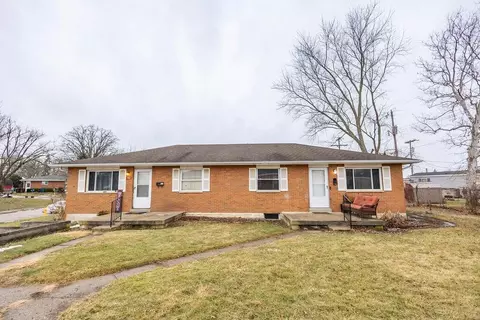 704-706 Kirkwood Dr, West Jefferson, OH 43162