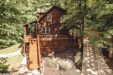 28843 Big Pine Rd, Logan, OH 43138