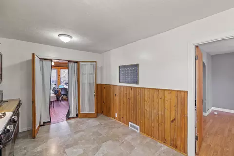 Entry Way - 56 N High St, Jackson, OH 45640 photo 2 of 7