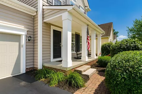 Exterior - 8366 Marwithe Pl, New Albany, OH 43054 photo 3 of 11