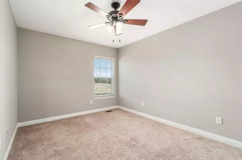 Bedroom - 8366 Marwithe Pl, New Albany, OH 43054 photo 8 of 9