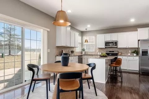 Dining - 8366 Marwithe Pl, New Albany, OH 43054 photo 3 of 4