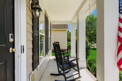 Exterior - 8366 Marwithe Pl, New Albany, OH 43054 photo 4 of 11