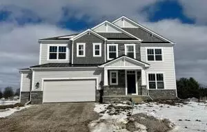 1497 Maple Heights Dr, Delaware, OH 43015