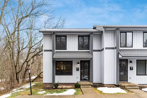 1440 Londondale Pkwy #A-1, Newark, OH 43055