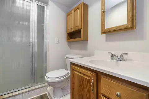 Bath - 4740 Bright Rd, Dublin, OH 43016 photo 4 of 4