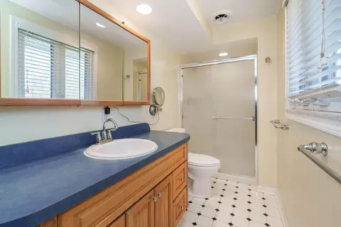 Bath - 4740 Bright Rd, Dublin, OH 43016 photo 3 of 4