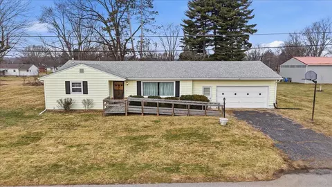 105 Margaret St, Newark, OH 43055