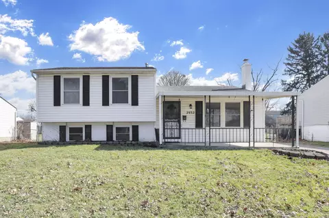 2932 Renfro Rd, Columbus, OH 43232