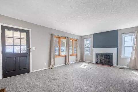 451 Lawnview Ave, Springfield, OH 45505 photo 3