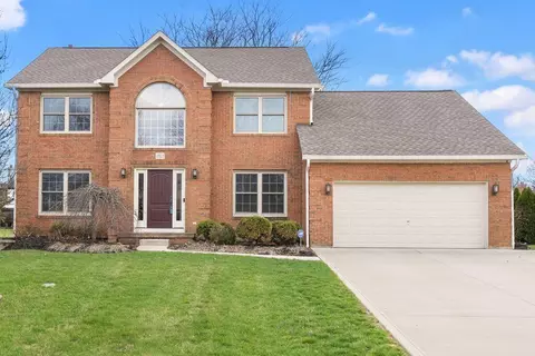 2822 Big Sur Dr, Lewis Center, OH 43035
