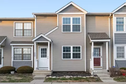 7902 Woodhouse Ln #47B, Columbus, OH 43085