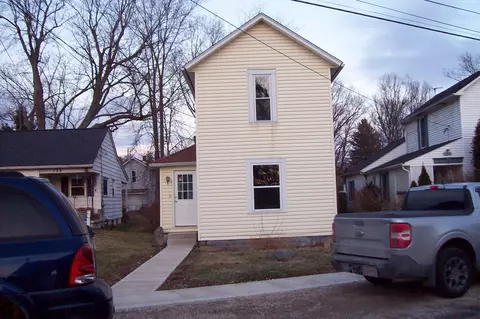 132 S Washington St, Utica, OH 43080
