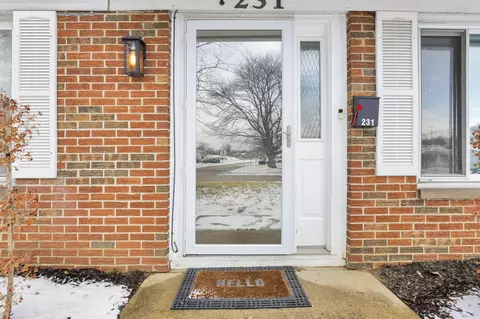 Entry Way - 231 Fieldpoint Rd, Heath, OH 43056 photo 1 of 2