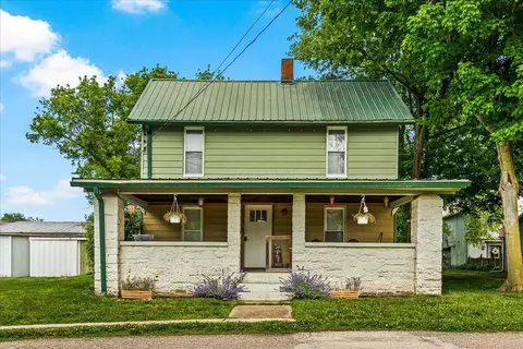 327 Moreland St, Saint Louisville, OH 43071
