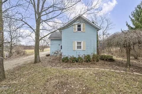 1602 Troy Rd, Delaware, OH 43015
