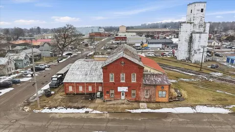 409 W Gambier St, Mount Vernon, OH 43050