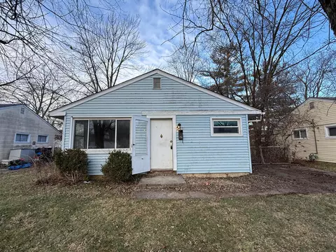 2271 Century Dr, Columbus, OH 43211